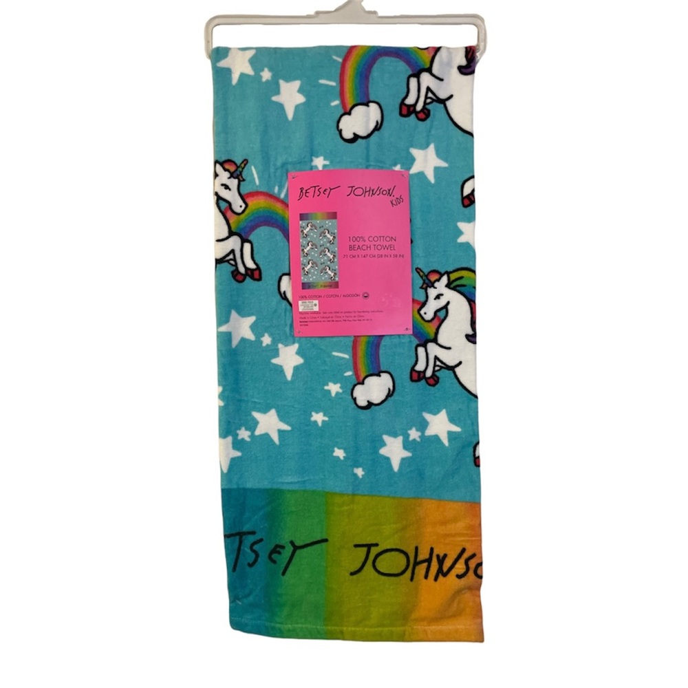 NWT Betsey Johnson Rainbow Kids Beach Towel 🌈